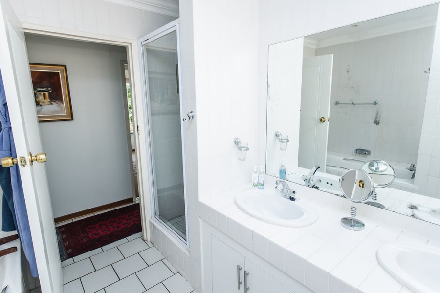 4 Bedroom Property for Sale in Waverley Free State